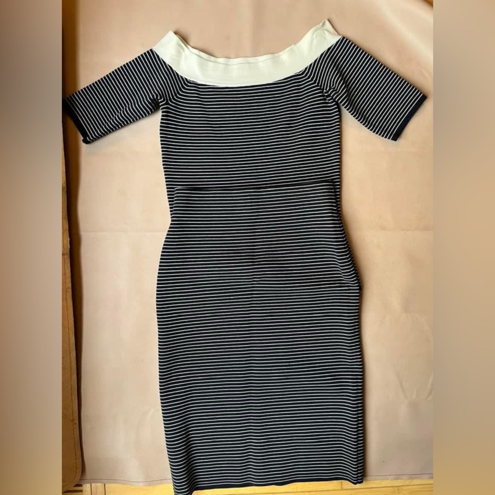 Ann Taylor - XS / 4 Set